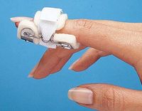 Mini Modified Safety Pin SplintSize: Medium, 1&9/16" (3.97cm)