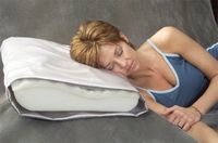 Magnetic Pillow