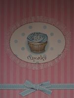 Glittered Cupcake Note Cards w/ Envelope - Set of 8