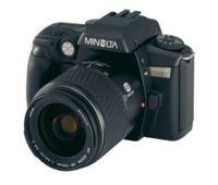 Konica Minolta Maxxum 70 35mm SLR Camera with 28-100mm Lens