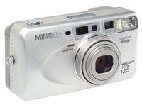 Minolta Freedom Zoom 125 Panorama Date 35mm Camera w/Remote Control