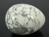 jennysun2010 2 pcs Natural White Howlite Gemstone Egg Crystal Healing Sphere Massage Finger Exercise 35x40mm