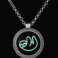 Dark Glow Fashion Glowing Stone Sloth Necklace Luminous Choker Sloth Pendant Lovely Cheap Aesthetic Beads Daily Wonderful Unique Delicate Designer Styling Girl