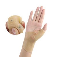 Gessppo 1pc Sports Glove Magnetic Therapy Thumb Splint Wrist Thumb Support Brace Sleeves Gloves