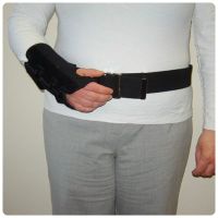 Maddak Arm Escort Right, Medium, Wrist Circ: 6-1/2" - 7-1/2"