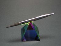 Crystal Pyramid Spinning Pen