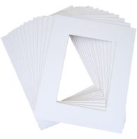 Golden State Art, Pack of 20 11x14 White Picture Mats with White Core Bevel Cut for 8x10 Pictures