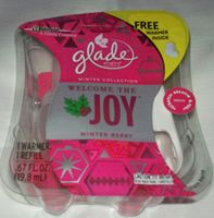 Glade PlugIns Scented Oil Starter Kit, 1 oil refill and 1 warmer. Welcome The Joy - Winter Berry
