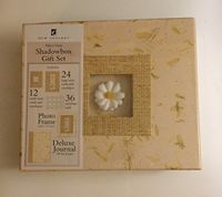 New Seasons Yellow Daisy Shadowbox Gift Set