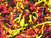 4oz Bag U Choose Size Black Yellow & RED Gift Basket Shred Crinkle Paper Filler Bedding nfLG -1647