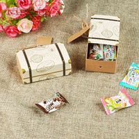 Vlovelife 50pcs Wedding Favors Boxes + 50pcs Cards + 50pcs Ropes Paper Gifts Box Candy Boxes Mini Suitcase for Wedding Party Decoration Supplies Sweet Chocolate Boxes