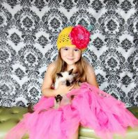 LA Linen Photography Background Damask Cloth Backdrop, 5 by 9-Feet, Black and White