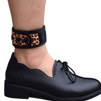 DDJOY Ankle Strap for Compatible with Fitbit & Garmin, Ankle Band for Compatible with Charge 2/3 Alta/HR Flex/2 Fitbit One or Garmin Vivofit/2/3/4, Ankle Band for Men and Women (Leopard Print, Medium)