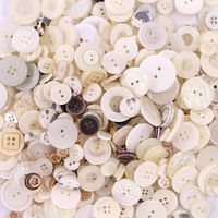 Esoca 650Pcs Shell Buttons for Crafts Assorted Sizes Resin Shell Craft Buttons for DIY Crafts Sewing Children's Manual Art Buttons Painting