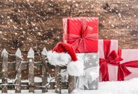 AOFOTO 7x5ft Snowflake Gift Box Photography Background Vintage Wooden Fence Backdrop Santa Hat New Year Photo Studio Props Holiday Party Decoration Wallpaper Kid Baby Infant Girl Newborn Portrait