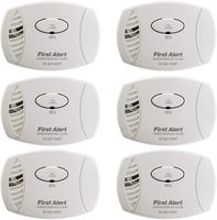 First Alert CO605 Plug-in Carbon Monoxide Detector with Battery Backup - 6 Pack