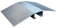 Vestil FHCR-48-40-8 Fabricated Aluminum Hose and Crossover, 3/8" Thick, 8" Usable Span Width, 2000 lb Capacity, 40" Length, 48" Width, 3.375" Height
