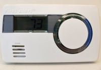 First Alert Carbon Monoxide Alar Long life 10 Year Alarm with Temperature
