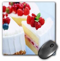 3dRose LLC 8 x 8 x 0.25 Inches Mouse Pad, Vanilla Cake with Strawberries (mp_62561_1)