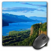 USA, Oregon, Chanticleer Point, Vista House and the Columbia Gorge. - Mouse Pad, 8 by 8 inches (mp_207234_1)