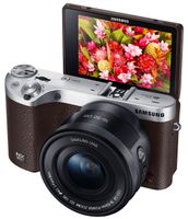 Samsung Electronics EV-NX500ZBMJUS NX500 28 MP Wireless Smart Compact System Camera with Included Kit Lens