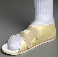 Med Spec Post-Op Shoe Male w/Velcro - Hook & Loop Closure, Medium