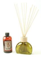 Courtney's Candles Vintage Green 6oz Figi Reed Diffuser with Stand Black Currant Vanilla