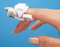 Mini Modified Safety Pin SplintSize: Medium, 1&9/16" (3.97cm)