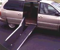 Trifold Ramp - 10 ft. Suggested use: 4-4 1/2 Steps (26" Rise)
