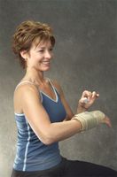 Magnetic Wrist/Hand Wrap