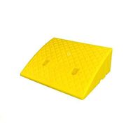 Threshold Slow Down Triangle Pad, Plastic Ramp Mat, Multifunction Restaurant Bar Entrance Steps Step Mat (50 40 17cm) (Color : Yellow)