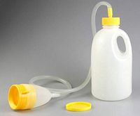 1700ML / 58oz Travel Male Bed Pee Urinal Bottle Night Drainage Container Set Plastic Urinal Bottle, Portable Urinal Pee Bottles Home Urinal Potty for Men