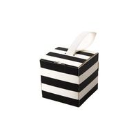 TREATS AND TRNKETS FAVOR BOXES 8