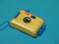 Underwater 35mm Re-usable Camera Non Flash - Focus Free - Max Depth 10 Feet