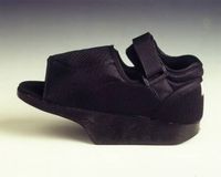 Darco HeelWedge Healing Shoe Large