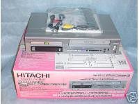 Hitachi DV PF2U - DVD/VCR combo