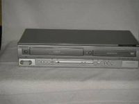 MAGNAVOX 4 Head VCR & DVD Player Combination, Model MSD 805.