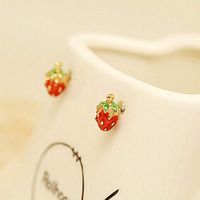 Lovely Women Jewelry Strawberry Shape Colored Glaze Ear Studs Earrings Pop Good Accessories Stylish Design Designer Novelty Girls Prom Brides Comfortable Charm