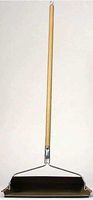 Fulton Dustpan 30 " Handle 11-1/2 " X 7 "