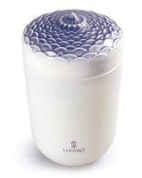 LLADRÓ Echoes Of Nature Candle. A Secret Orient Scent. Porcelain Candle.