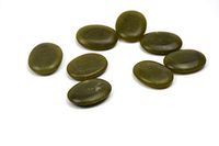Romonacr 8 Pcs Small Hot Massage Stones Set Natural Lemon Jade Heated Cold Stones 1.57 x 1.18 x 0.31in Green