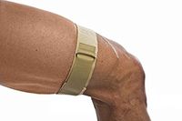 Cho-Pat ITB Strap - Support for Running and Everyday Activities to Relieve Discomfort from Iliotibial Band Syndrome (ITBS) - Large (21"-23.5")