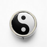 RhyNSky Yin Yang Fish Tai Chi Diagram Mini Portable Pocket Pill Box Case Holder for Purse, 3 Compartments, Silvery, FS532