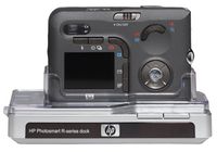 HP Photosmart R607xi 4.1MP Digital Camera with 3x Optical Zoom & R Series Dock Bundle