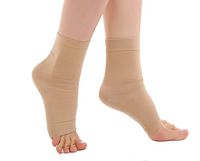 Eforstore Men and Women's Ankle Sleeve Compression Sock For Foot and Heel Pain ,M(7.4"- 9.4"),Nude