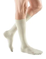 mediven for Men Classic, 30-40 mmHg, Calf High Compression Stockings, Closed Toe