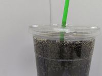 100sets 24oz. Plastic Ultra Clear Cups with flat lids is for cold drinks like iced coffee, Bubble Tea, Frozen Cocktails, water, Sosa and jucies