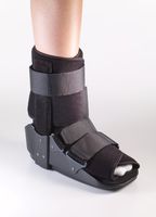 Corflex Broken Foot Metatarsal Fracture Boot-S (Women's Shoe 5-6) - Black