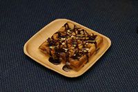 NATURAWARES 6 inches Disposable Palm Leaf Flat Square Plates Pack of 150 Biodegradable Dinnerware, Wooden Party Plates Pack, Suitable for Home, Catering, Parties & Weddings