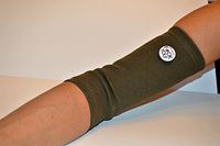 Design For Your LIfe PICC line Cover Sleeve -Hey Cancer F#ck You Pin (Khaki, Small)